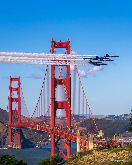 Blue Angels Fighter Jets Flying through the Golden Gate Bridge Beautiful